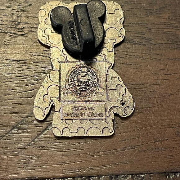 Disney Trading Pin - Vinylmation  Classic Characters - Clara Cluck - Picture 2 of 3